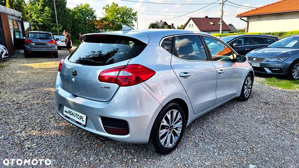 Kia Ceed 1.6 GDI XL - 15