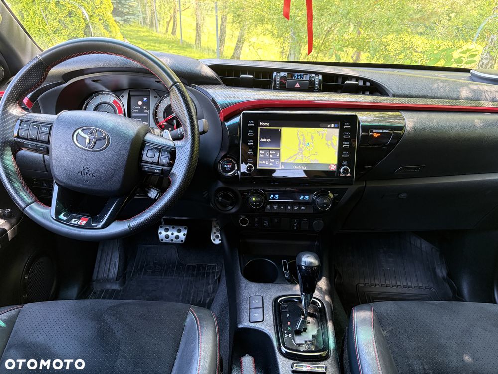 Toyota Hilux 2.8 D-4D Double Cab GR Sport 4x4 - 7