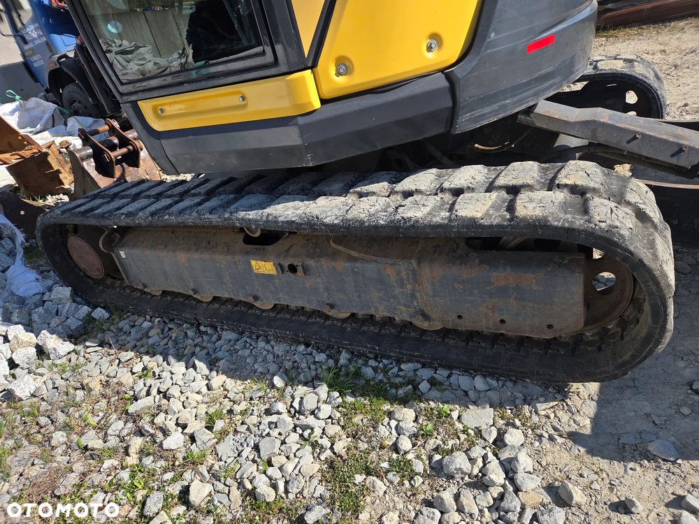Yanmar VIO82 - 15