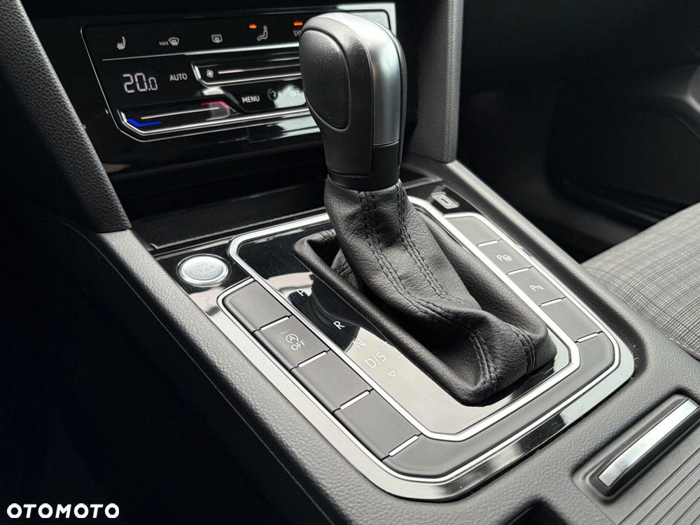 Volkswagen Passat Variant 2.0 TDI EVO Business DSG - 27