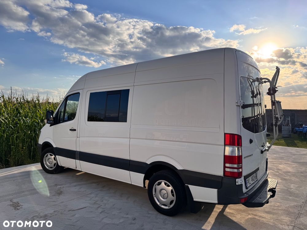 Mercedes-Benz Sprinter 906 kamper van - 3