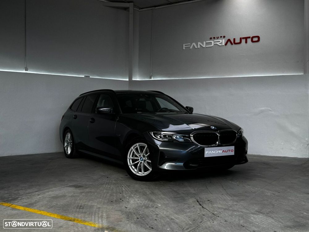 BMW 320 - 1