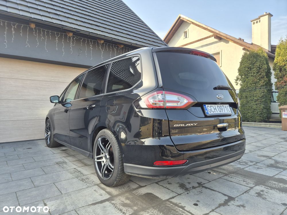 Ford Galaxy - 3
