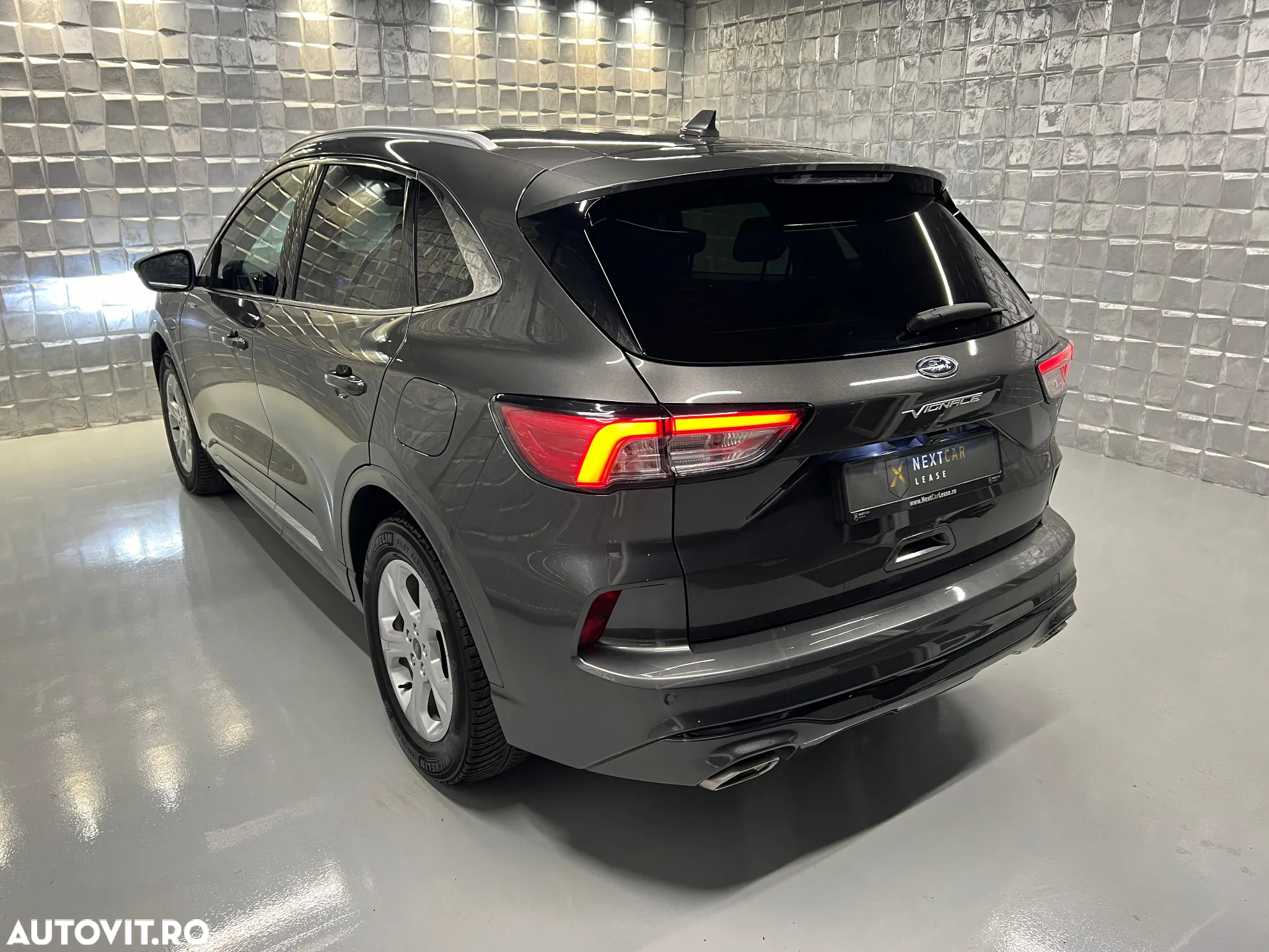 Ford Kuga - 6