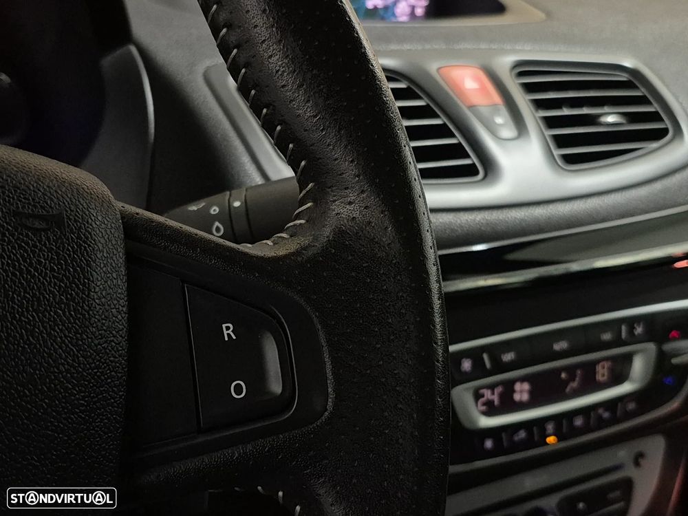 Renault Fluence 1.5 dCi Exclusive - 27