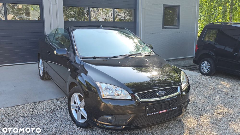 Ford Focus 1.6 16V Style - 1