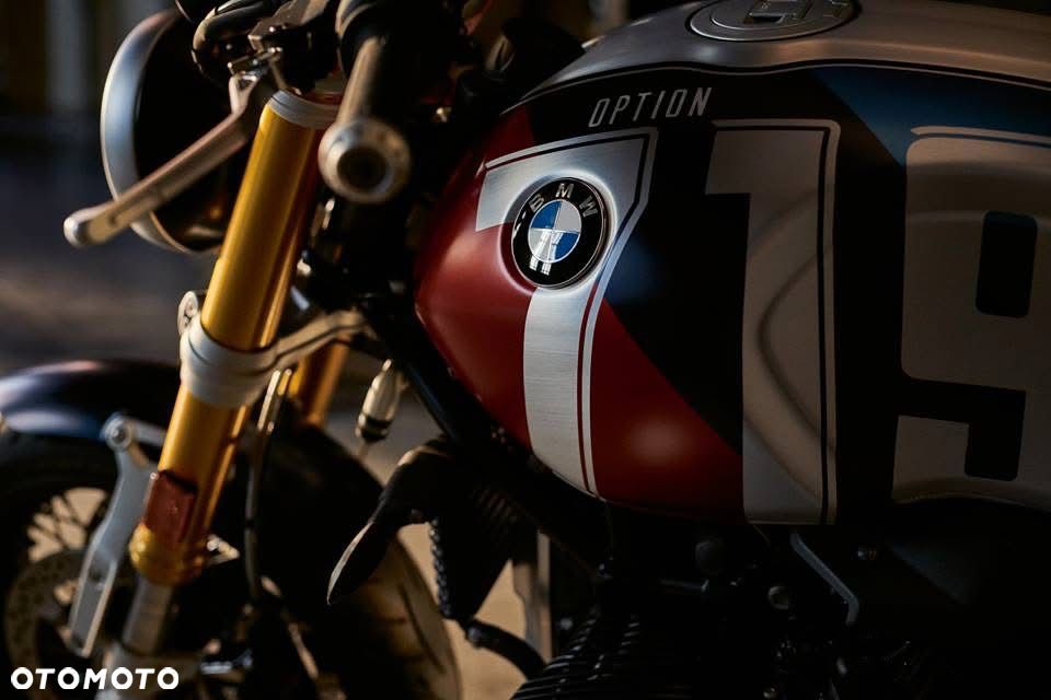 BMW R - 2