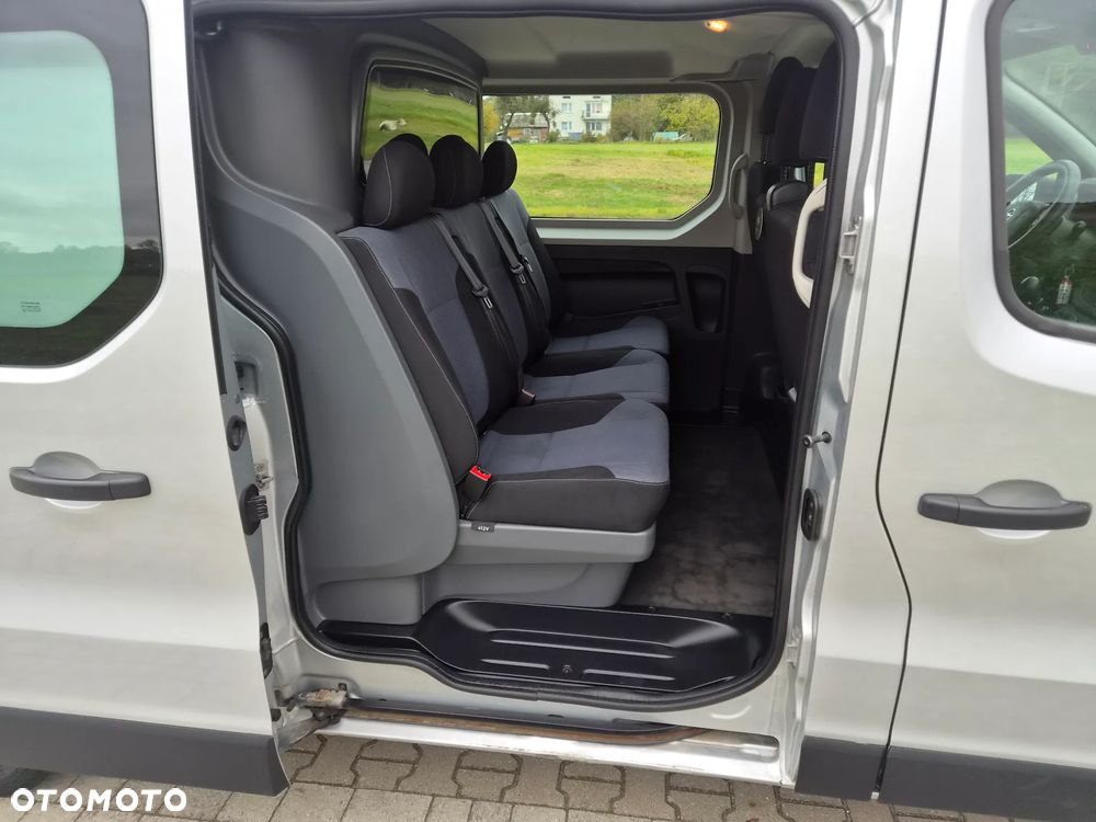 Opel Vivaro - 12