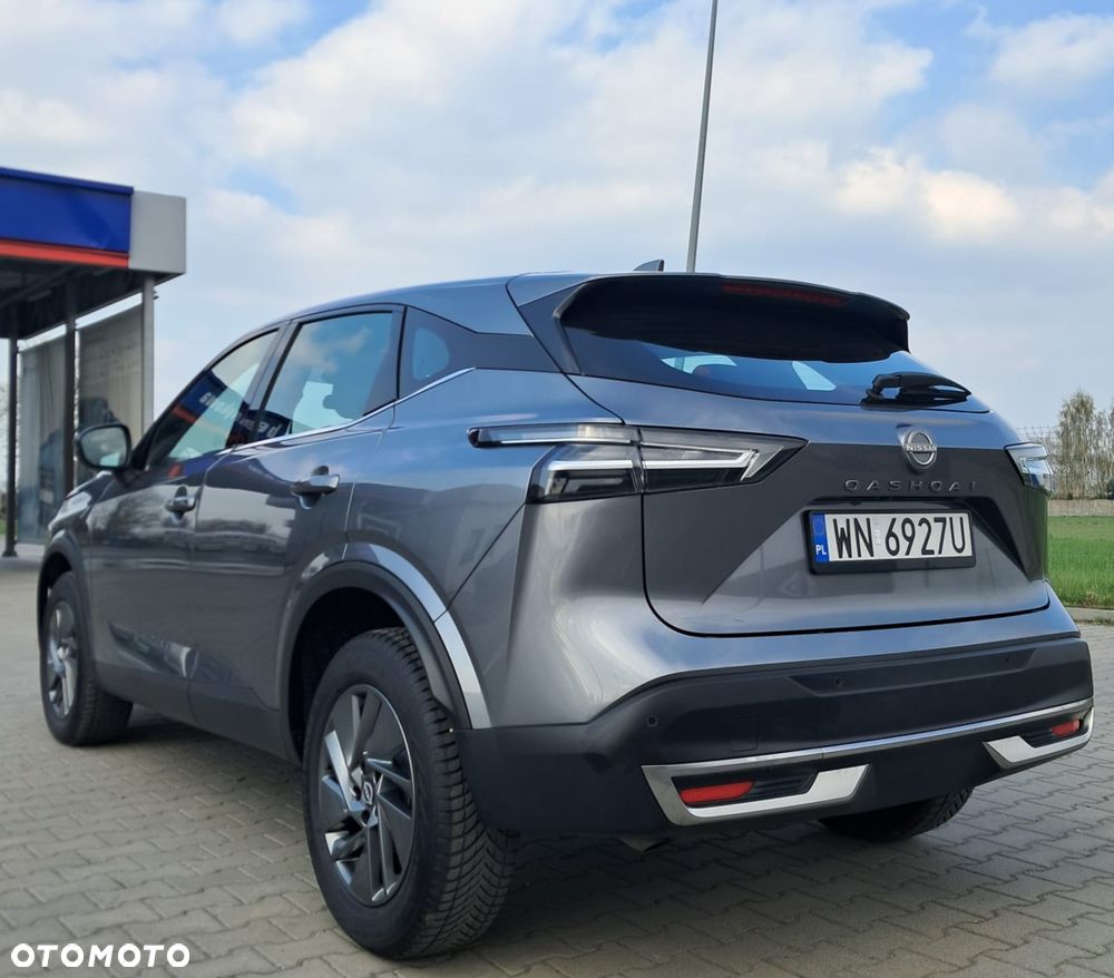 Nissan Qashqai 1.3 DIG-T MHEV N-Connecta Xtronic - 4