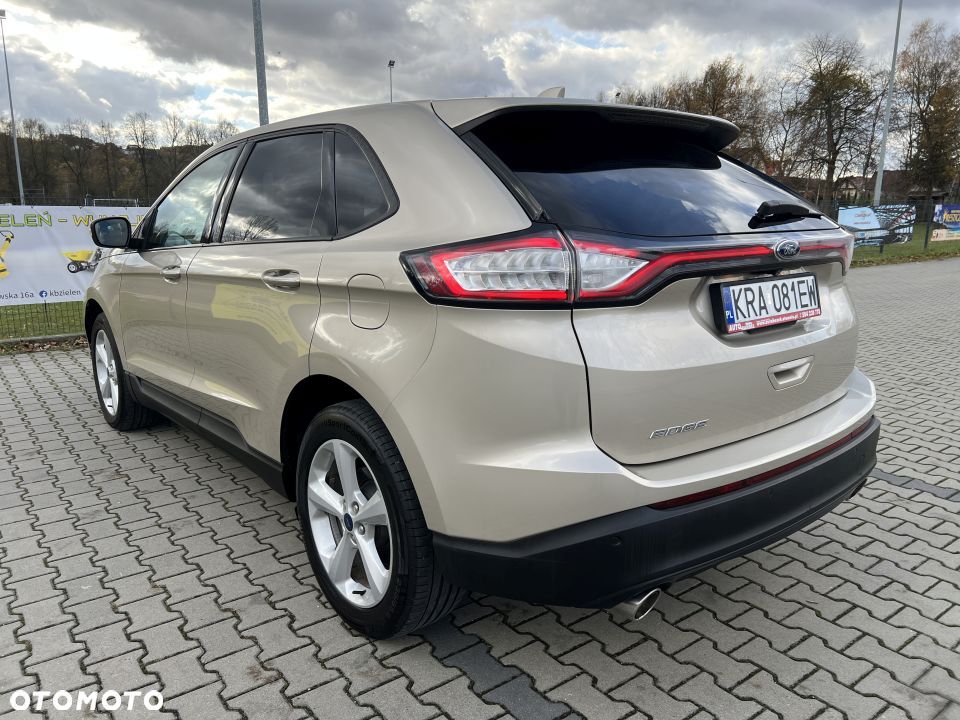 Ford Edge 2.0 TDCi 4WD Titanium - 36