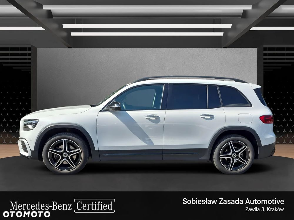 Mercedes-Benz GLB 200 7G-DCT - 2