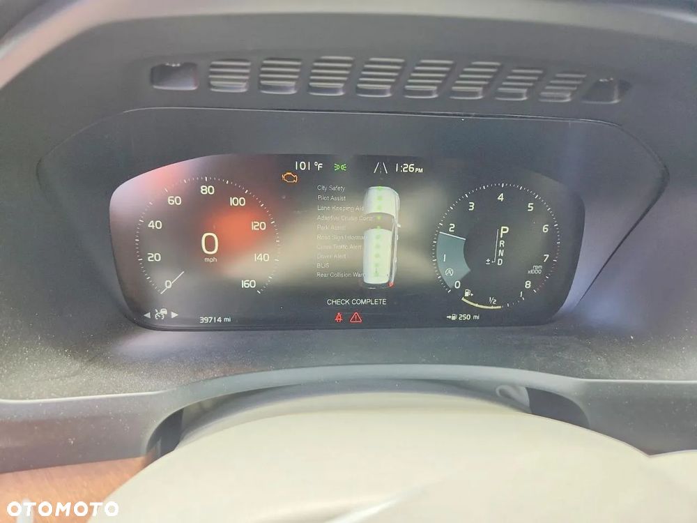 Volvo XC 90 T6 AWD Geartronic Momentum - 12