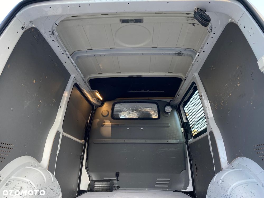 Volkswagen TRANSPORTER - 29