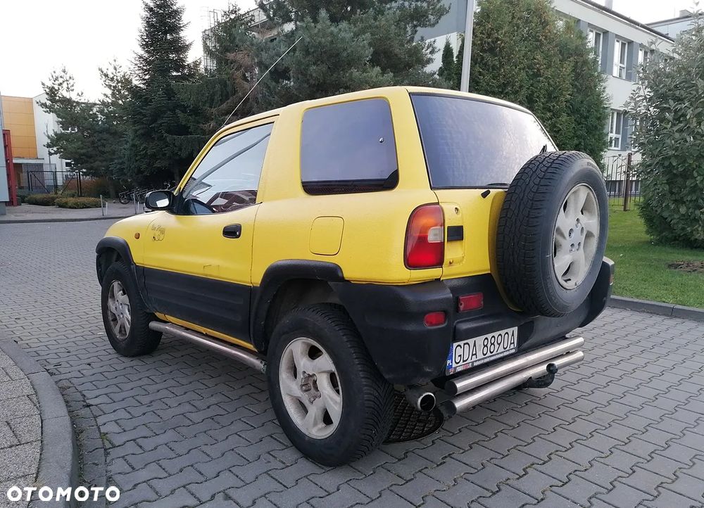 Nissan Terrano - 3