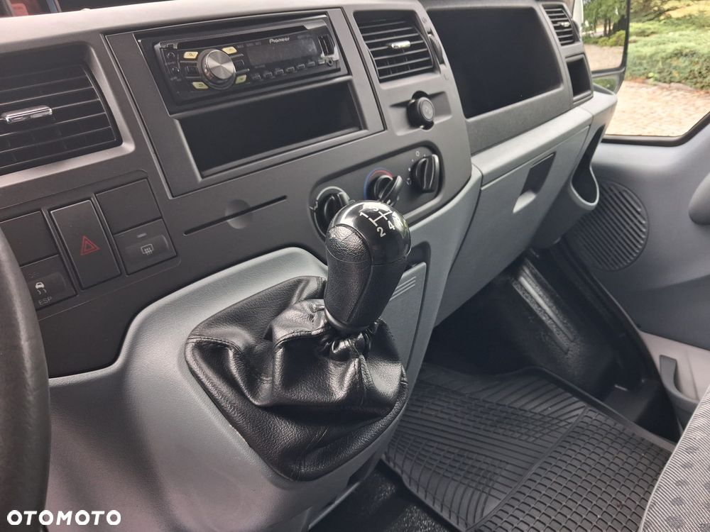 Ford TRANSIT - 11