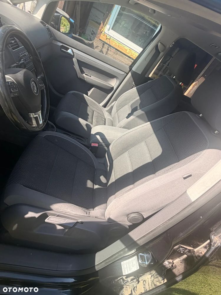 Volkswagen Touran 2.0 TDI DPF Comfortline - 10