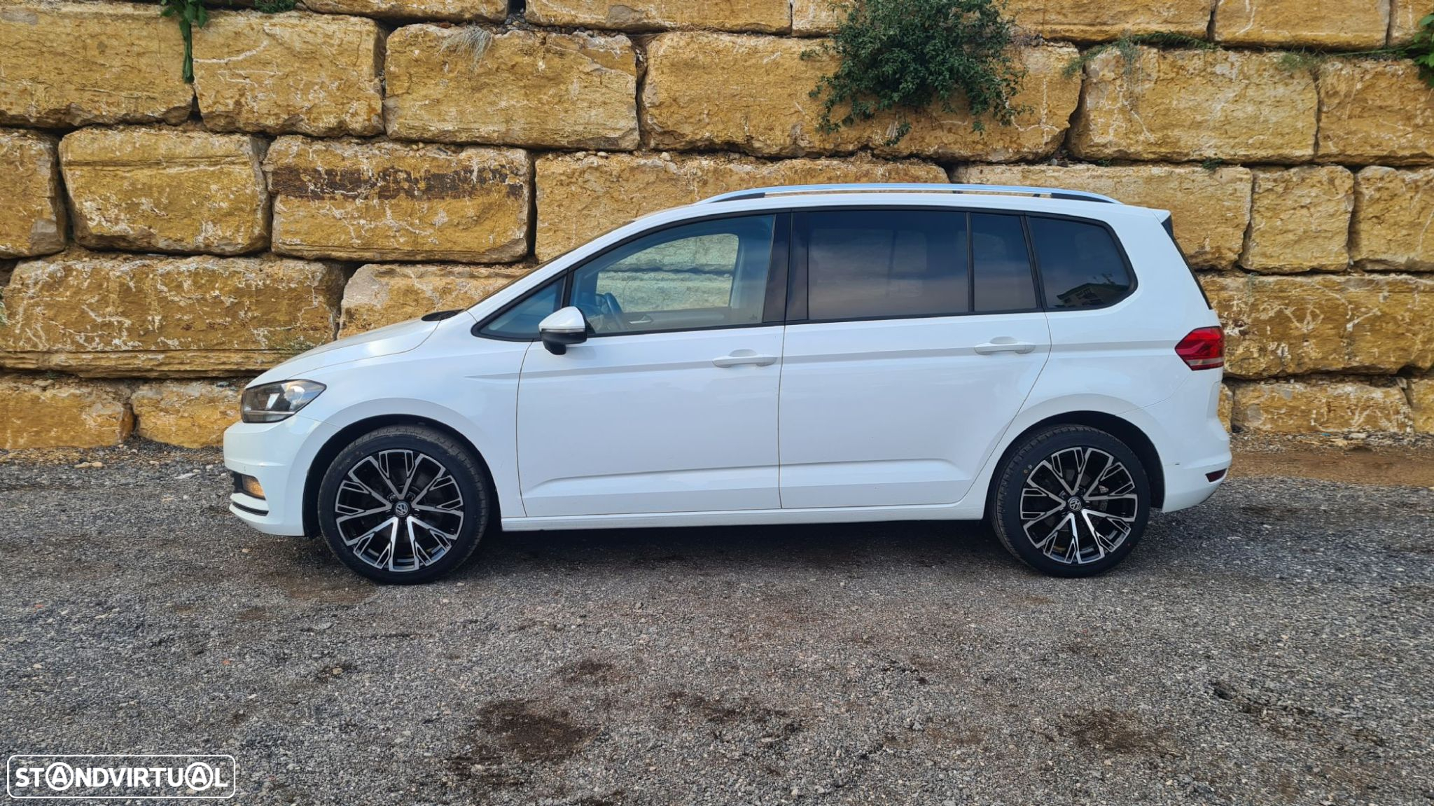 VW Touran 1.6 TDI Confortline DSG - 3