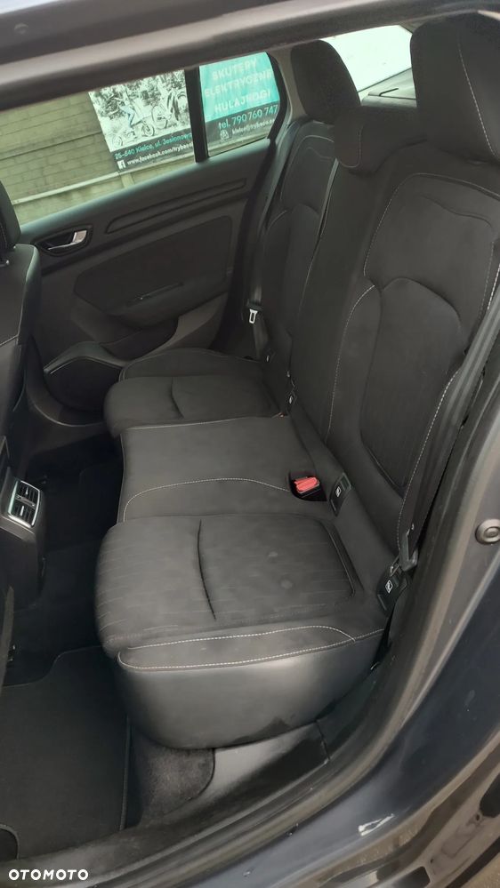 Renault Megane 1.5 Blue dCi Intens - 31