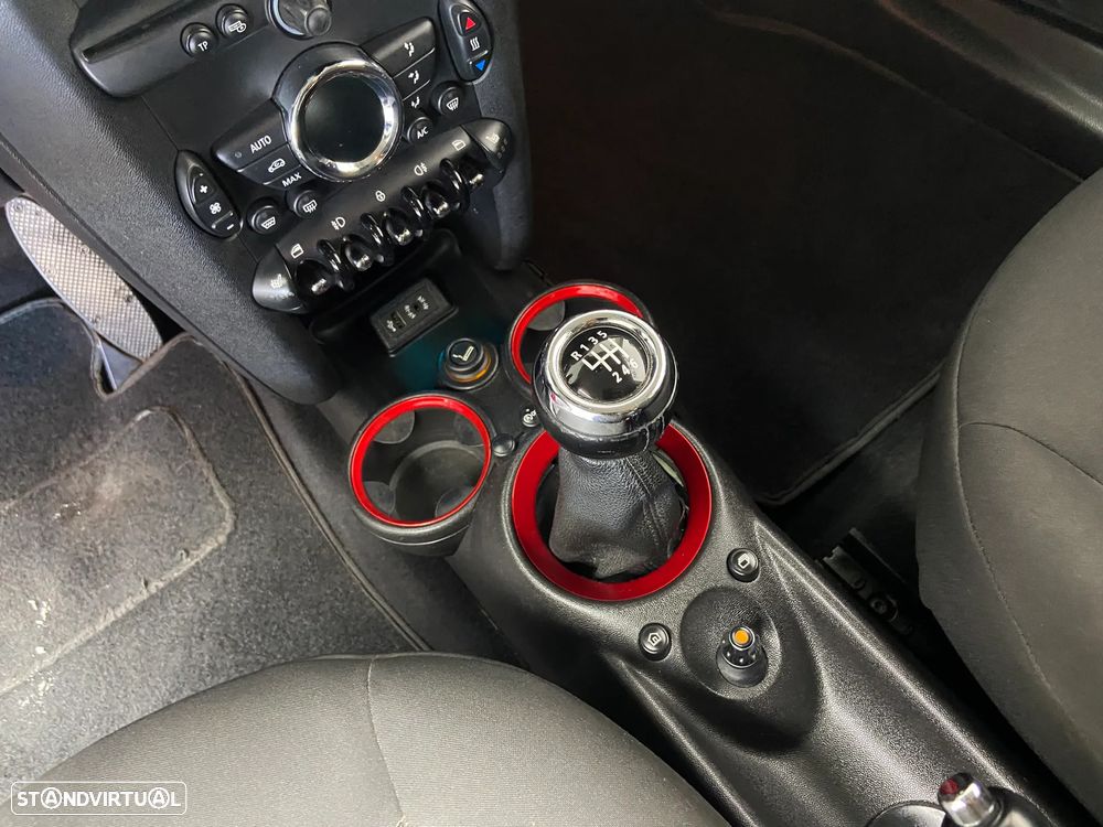 MINI Clubman One D - 15