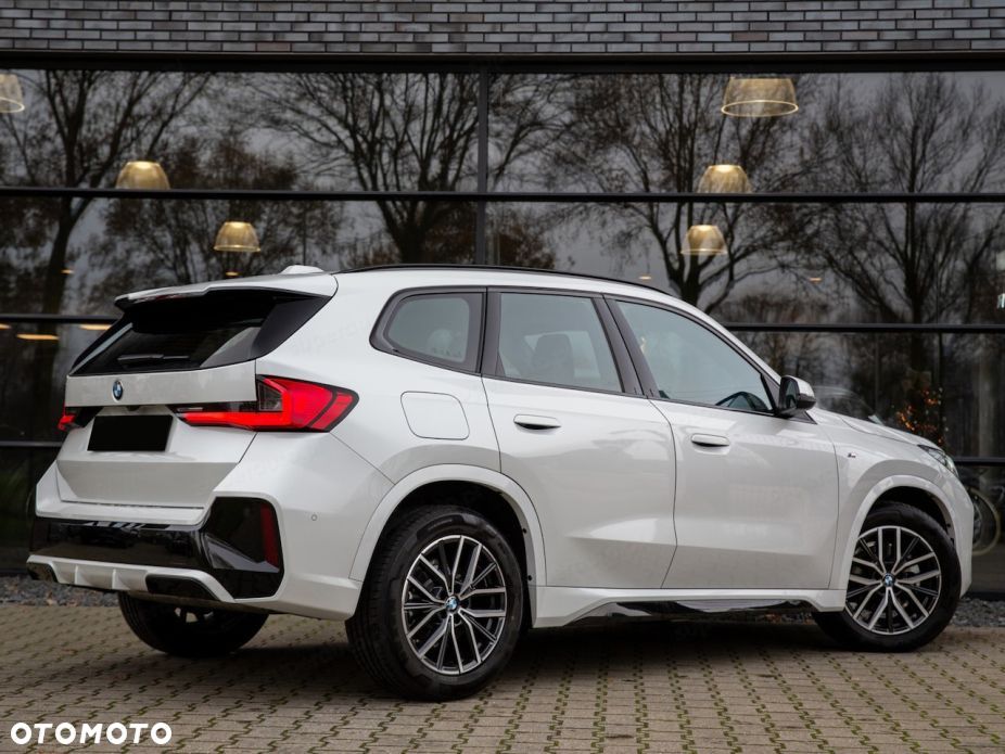 BMW X1 sDrive18i M Sport - 3