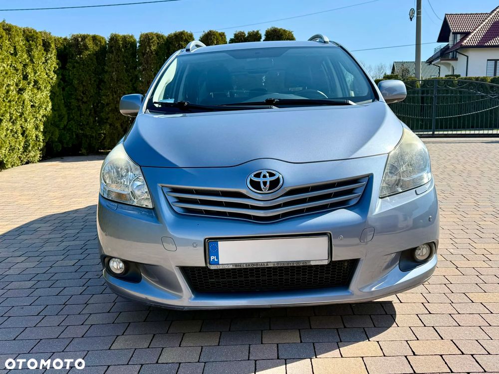 Toyota Verso 2.0 D-4D Sol 7os - 3