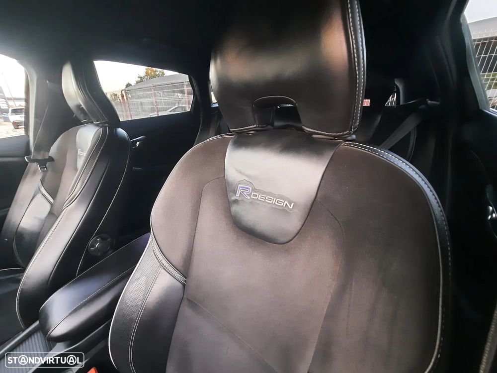 Volvo V40 1.6 D2 R-Design - 31
