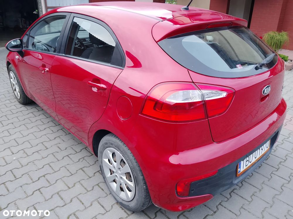 Kia Rio - 6