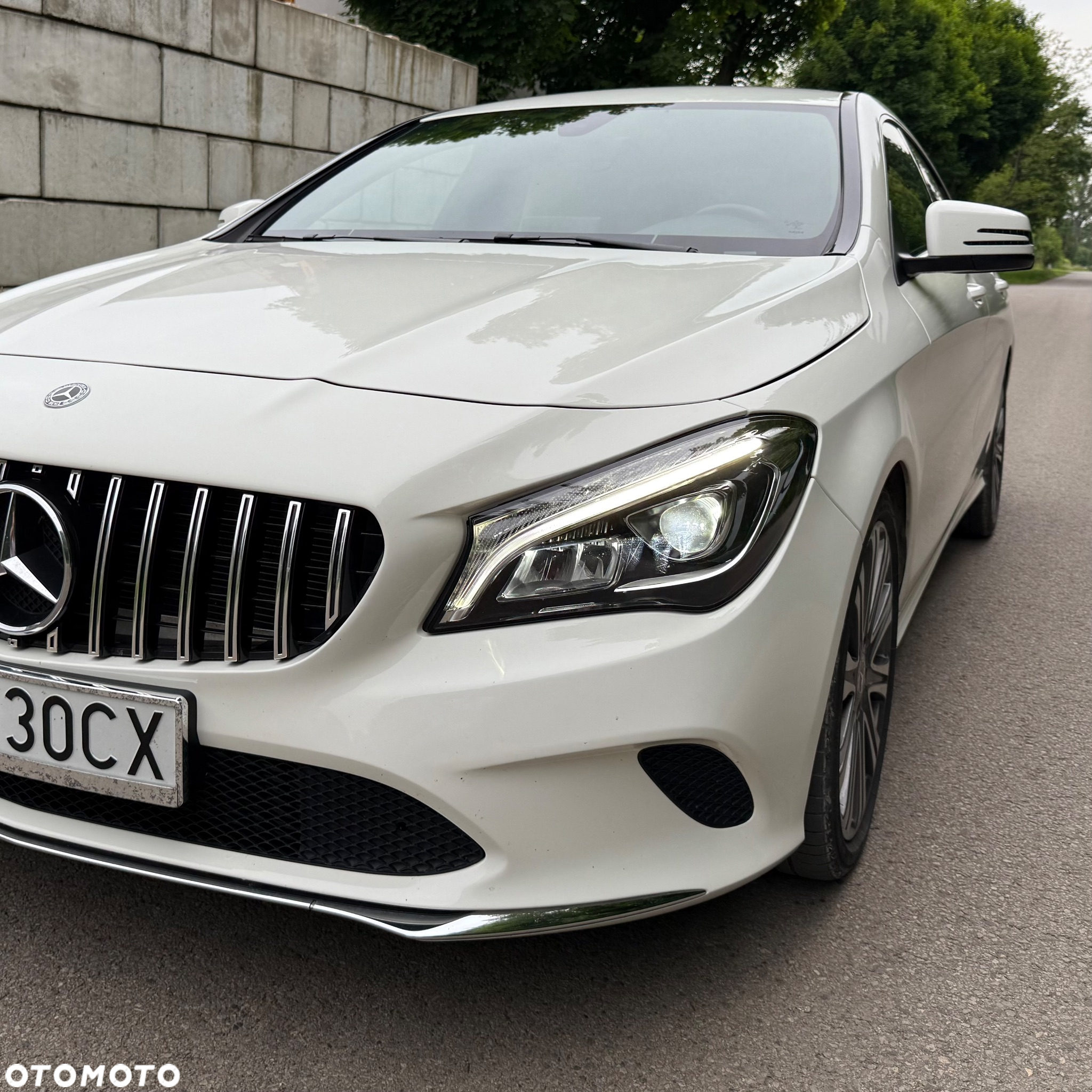 Mercedes-Benz CLA 250 7G-DCT Sport - 8