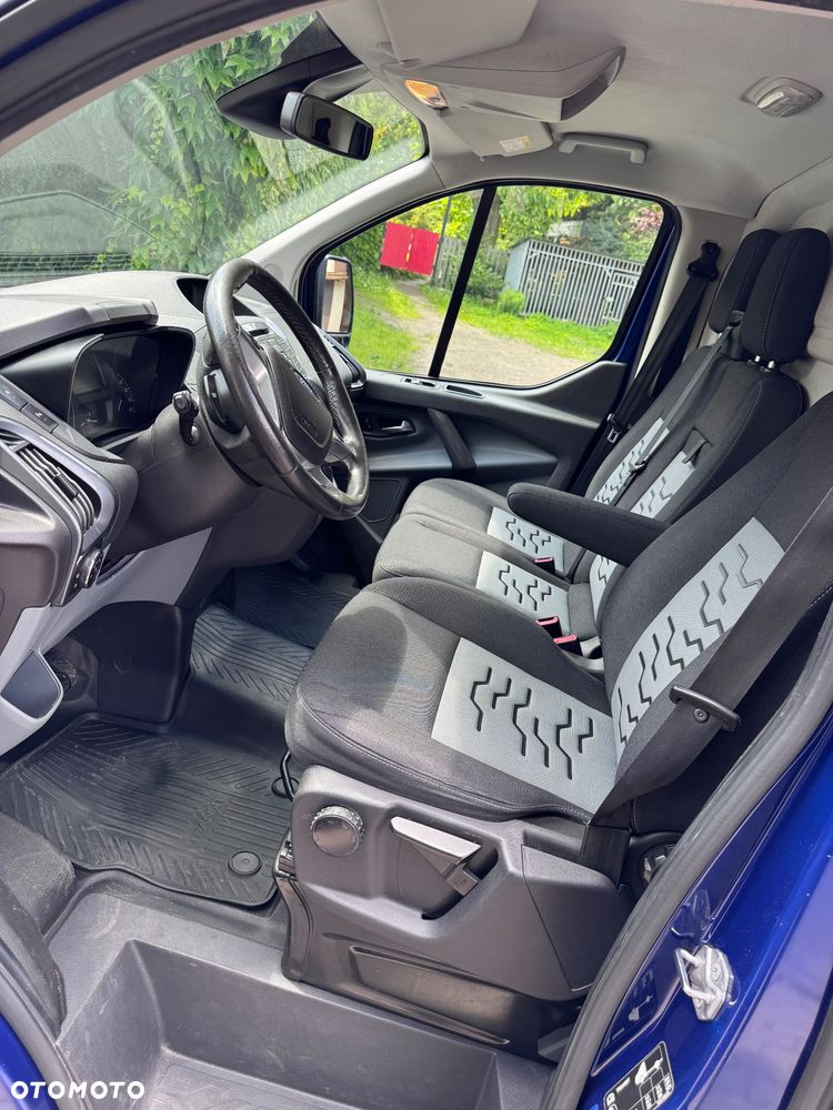 Ford Transit Custom - 8