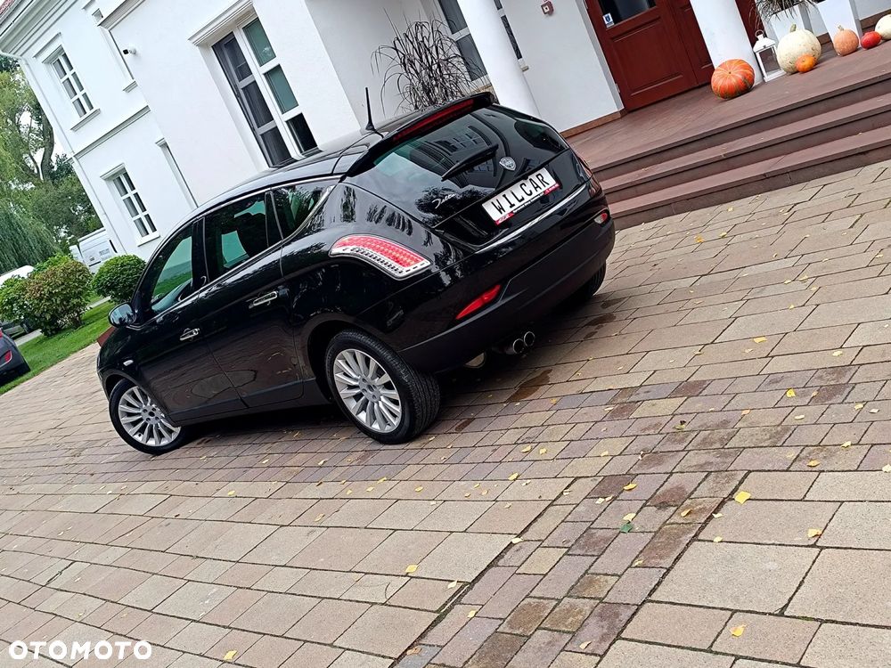 Lancia Delta 1.4 TurboJet 16v Gold - 39