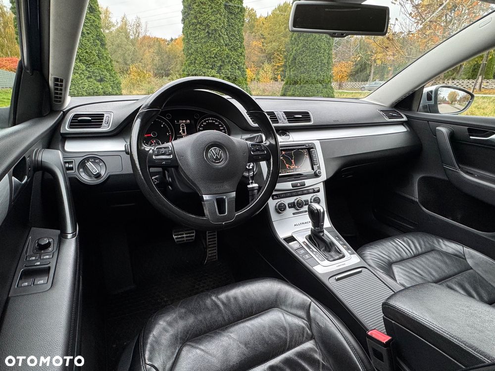 Volkswagen Passat 2.0 TDI Highline DSG - 8