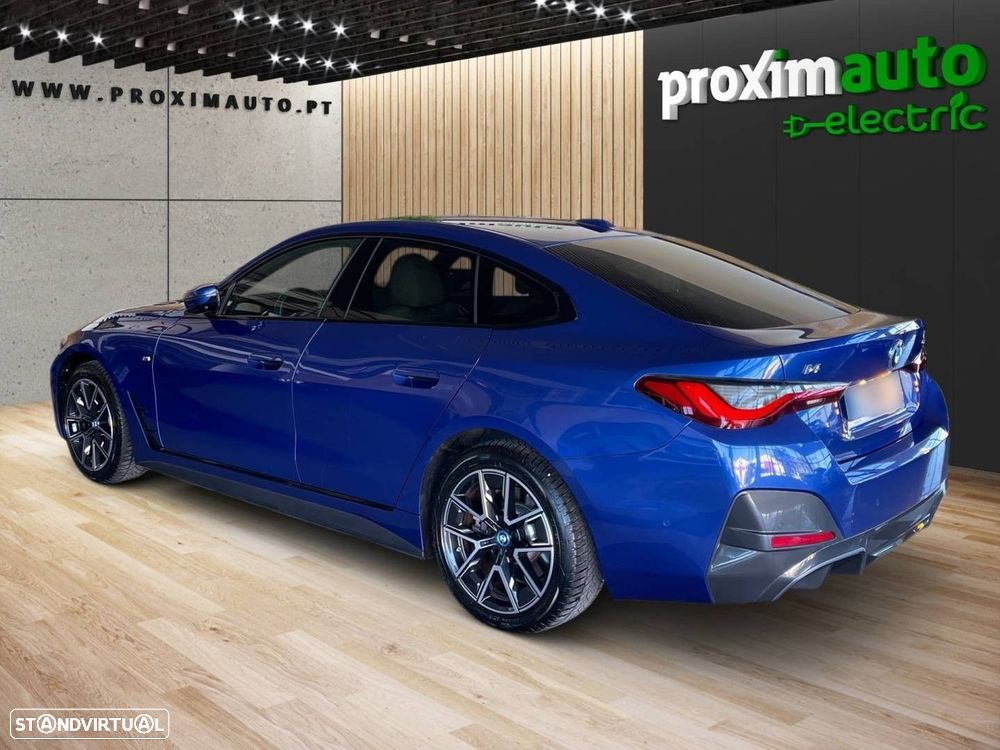 BMW i4 eDrive40 Pack Desportivo M - 19