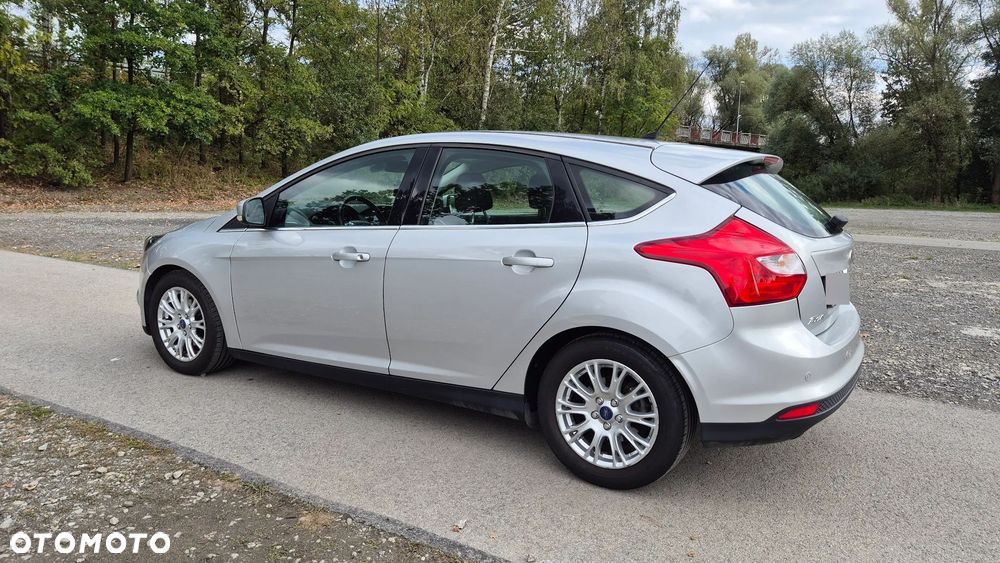 Ford Focus 2011 photo 4