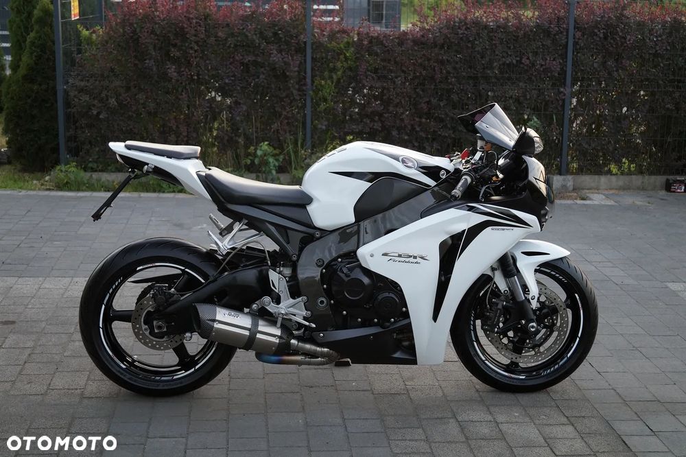 Honda CBR - 6