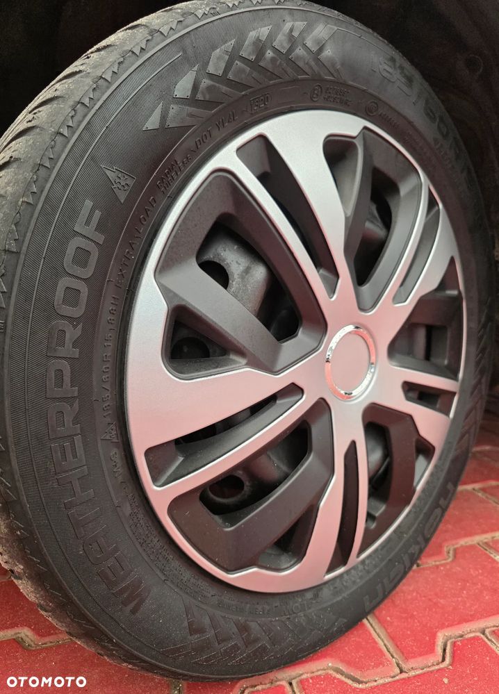 Toyota Yaris ver-2-0-comfort - 18