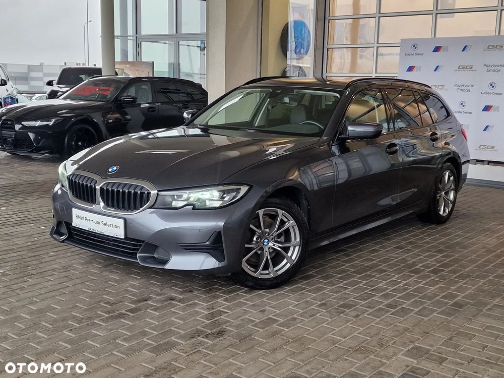 BMW Seria 3 320i Sport Line - 6