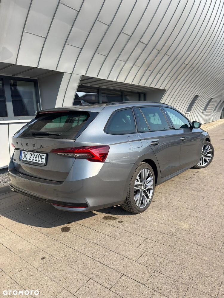 Skoda Octavia 2.0 TDI Sportline DSG - 6