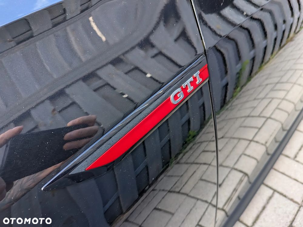 Volkswagen Golf 2.0 TSI OPF DSG GTI - 11
