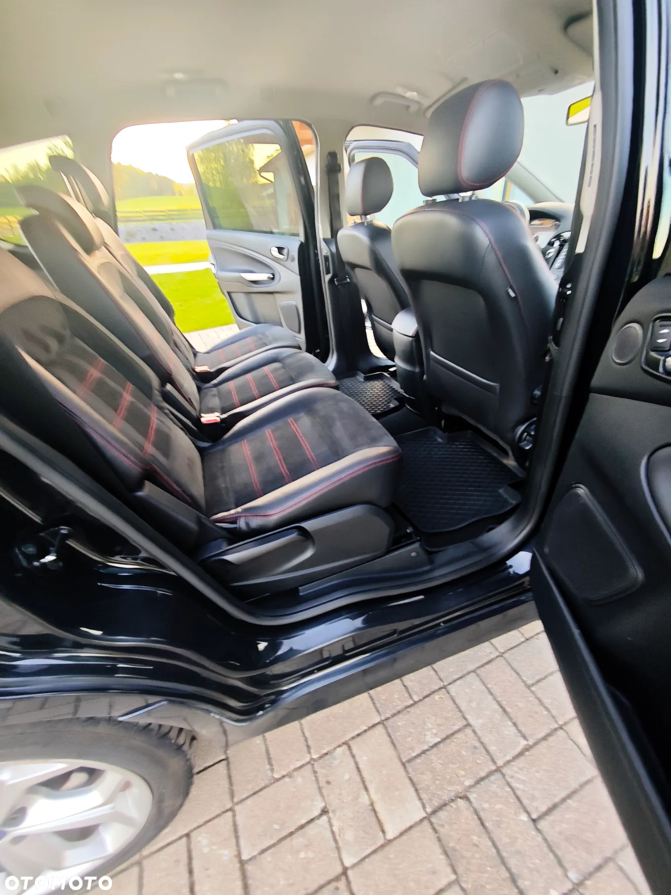 Ford S-Max 2.0 TDCi DPF Titanium MPS6 - 16
