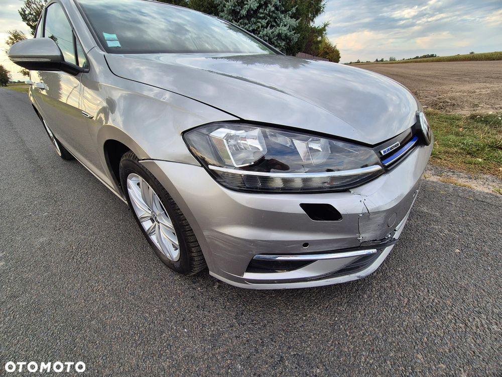 Volkswagen Golf - 16