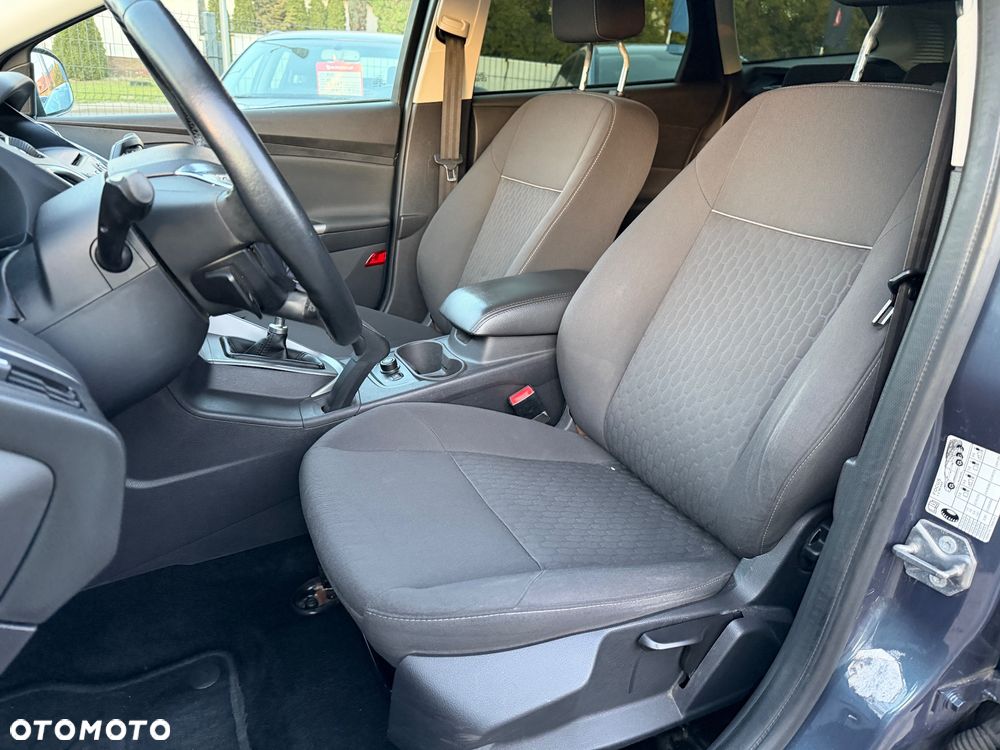 Ford Focus 1.6 TDCi DPF Trend - 14