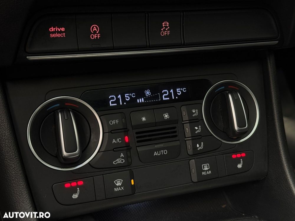 Audi Q3 - 18
