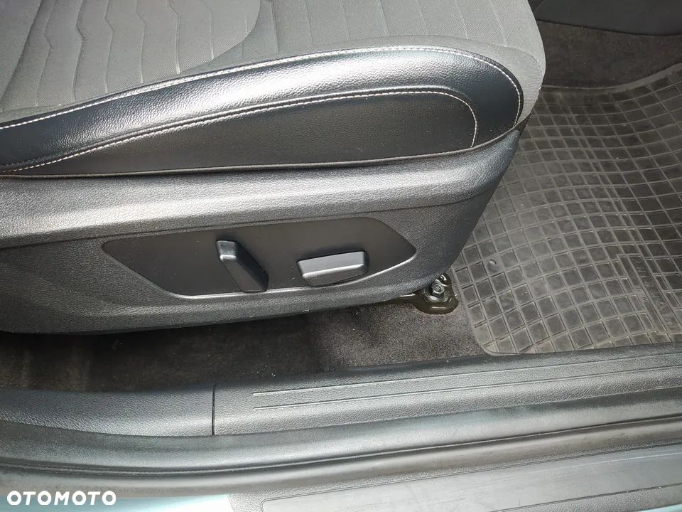 Kia Sportage 1.6 CRDI L Business Line 4WD - 19