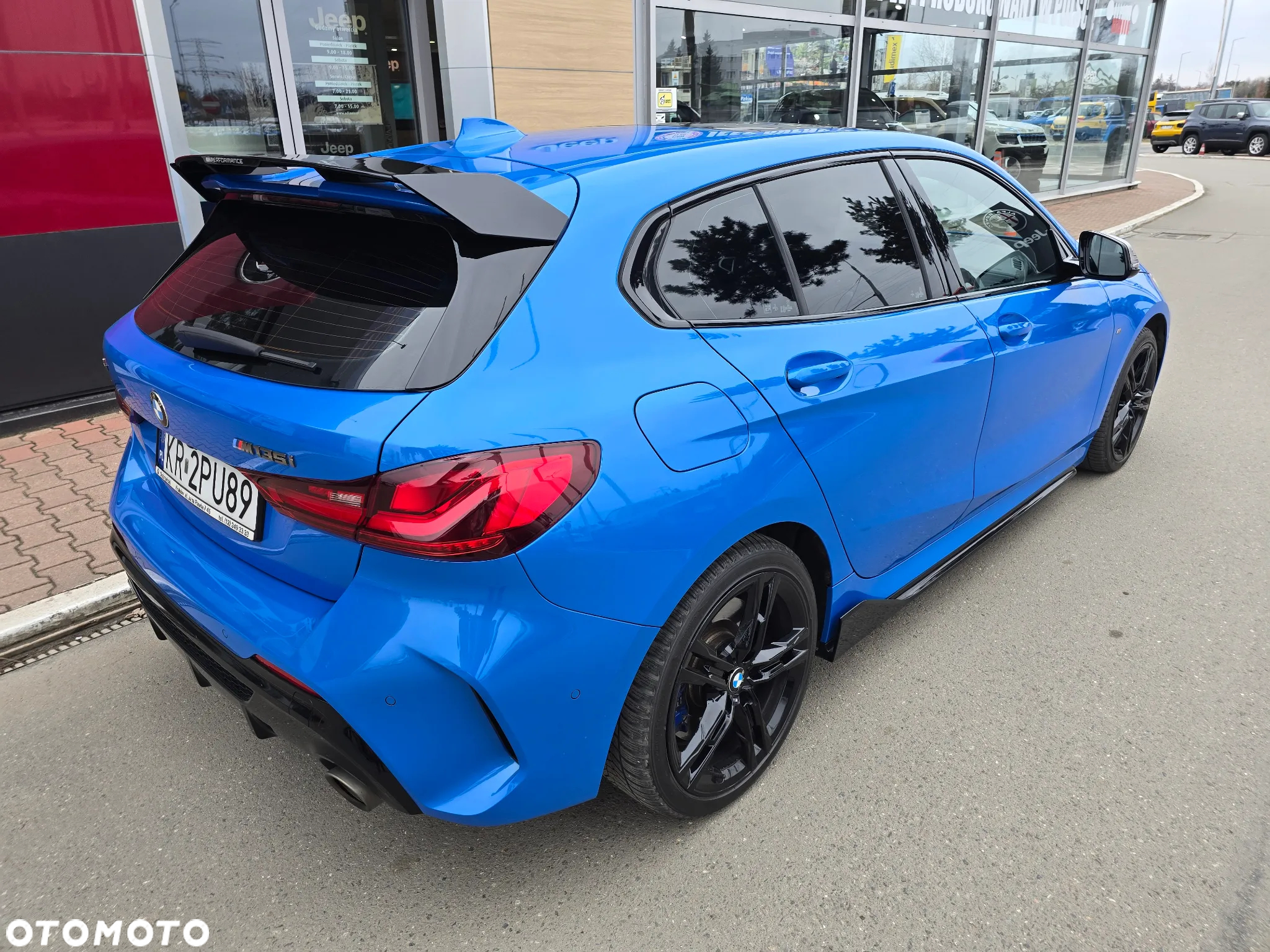 BMW Seria 1 M135i xDrive ColorVision Edition - 10