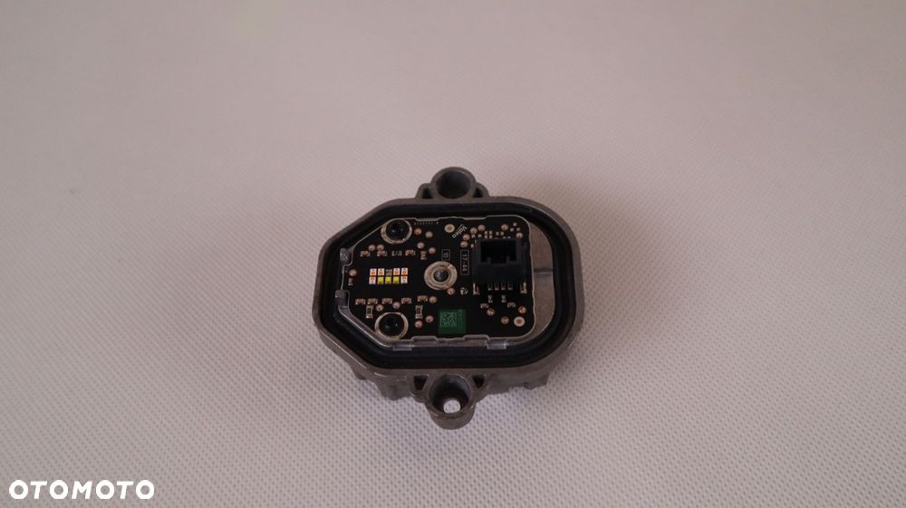 VOLVO V90 MODUŁ LAMPY LED PRZETWORNICA B105151-B - 3