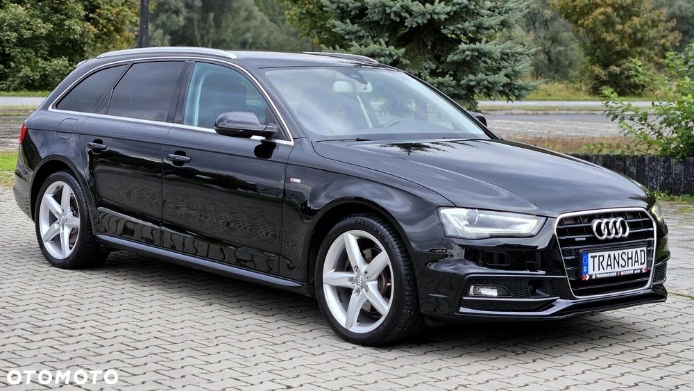 Audi A4 Avant 2.0 TDI DPF clean diesel quattro S tronic S line Sportpaket - 14