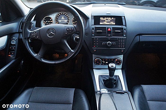 Mercedes-Benz Klasa C 180 Kompressor - 18