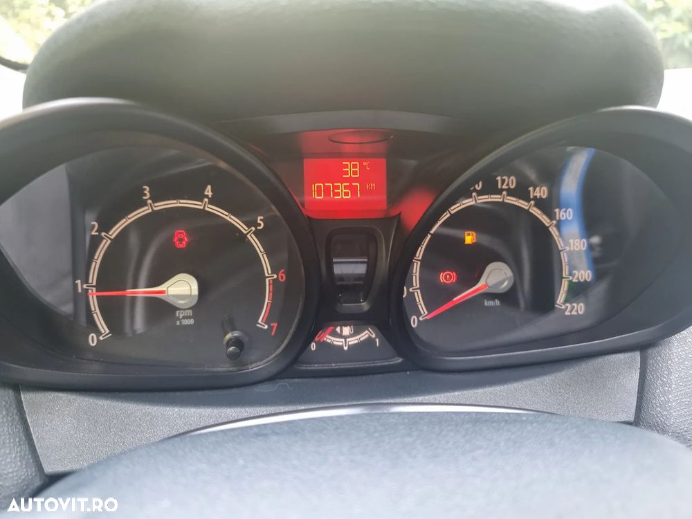 Ford Fiesta 1.25i Trend - 14