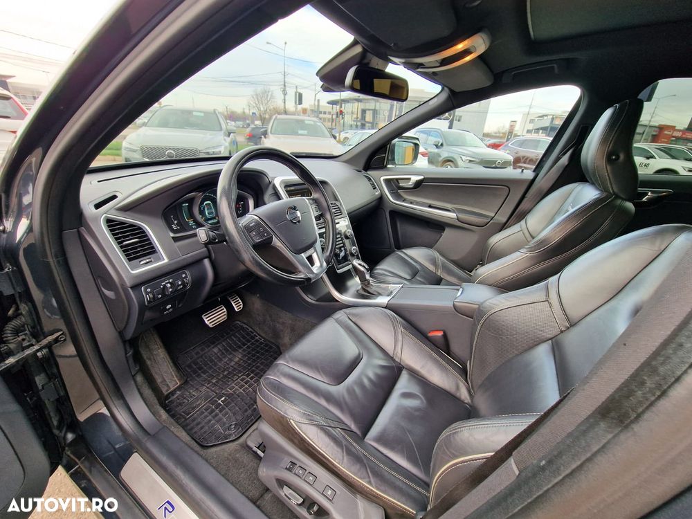 Volvo XC 60 D4 AWD Summum - 11