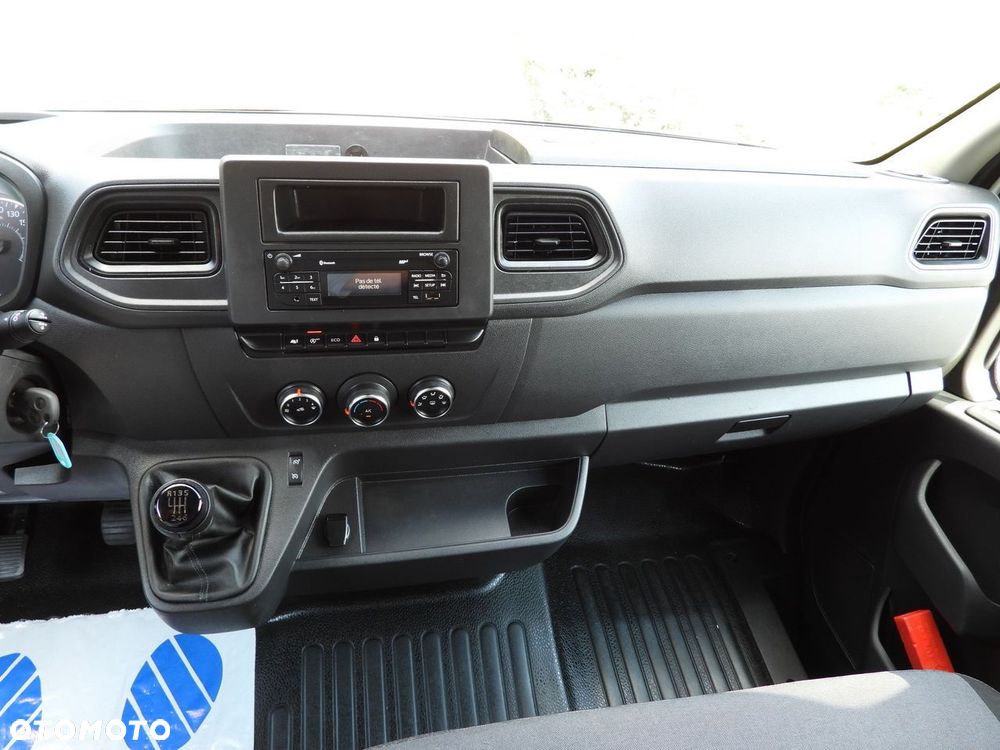 Renault MASTER KONTENER WINDA 8 PALET TEMPOMAT LEDY BLIŹNIACZE KOŁA KLIMATYZACJA  165KM - 35